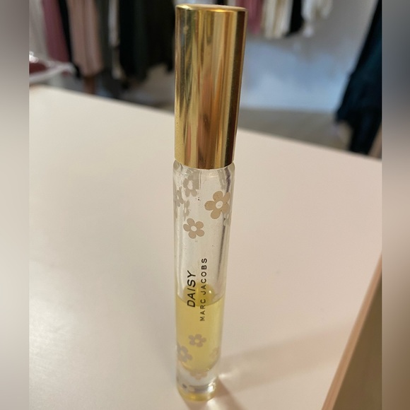 Designer Perfume Sample Bundle - Marc Jacobs, Gucci, Versace, Burberry Fragrance - Picture 2 of 6